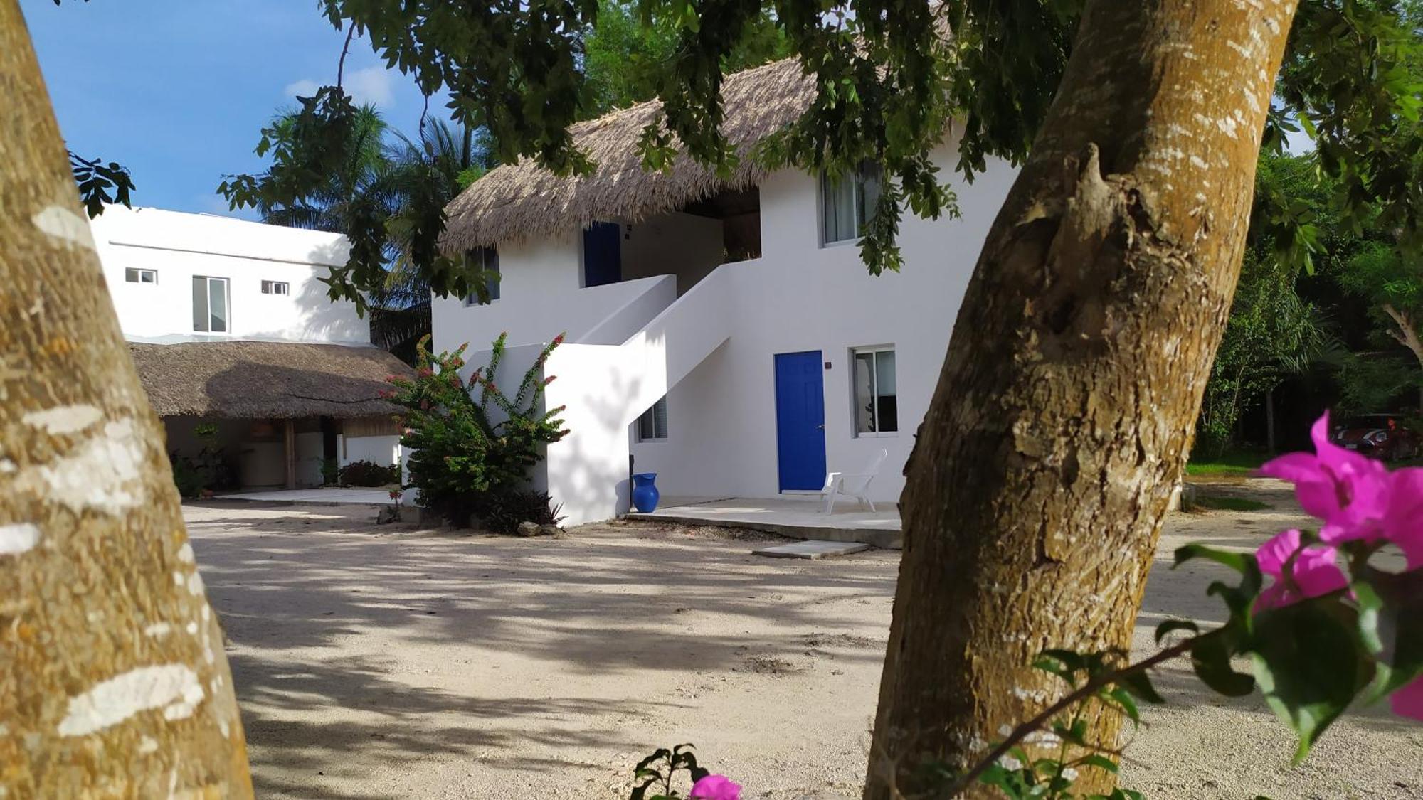 Posada Mykonos Bacalar Exterior photo
